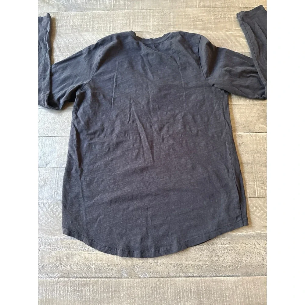 Sonoma Women's Black Everyday Tee V Neck Long Sleeve Tee Size Small - Picture 9 of 9
